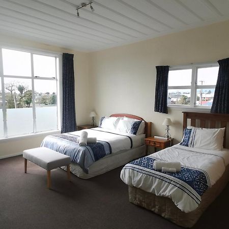 Chill & Delight Suites Westport Buitenkant foto